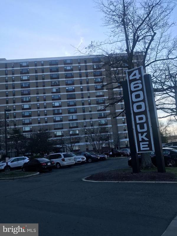 4600 DUKE ST #1105, Alexandria, VA 22304