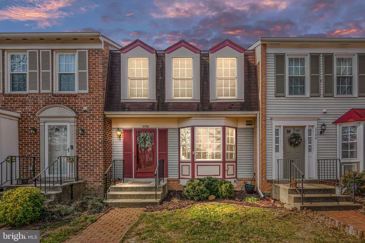 Alexandria, VA 22310,5708 RIDGE VIEW DR