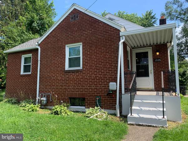 1325 VERBEKE ST, Harrisburg, PA 17103