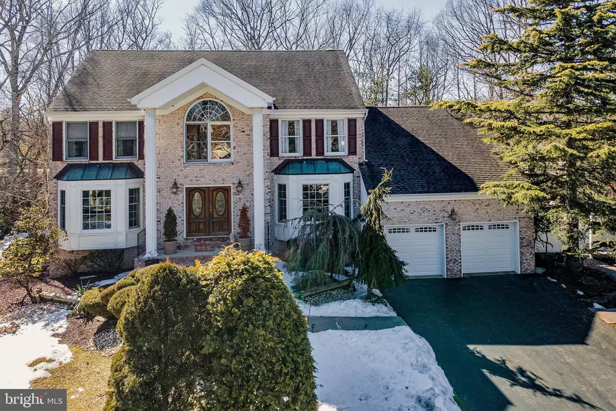 7 BUCKTHORN CT, Morganville, NJ 07751