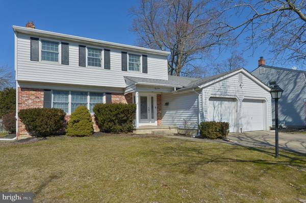 13 ERINDALE DR, Marlton, NJ 08053