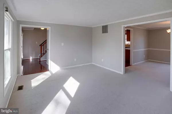 Fairfax, VA 22030,11300 NANCYANN WAY