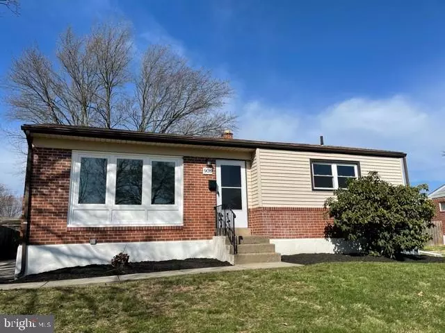 908 EVERGREEN AVE, Folsom, PA 19033