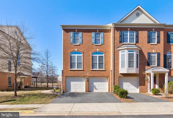 13522 LAVENDER MIST LN, Centreville, VA 20120