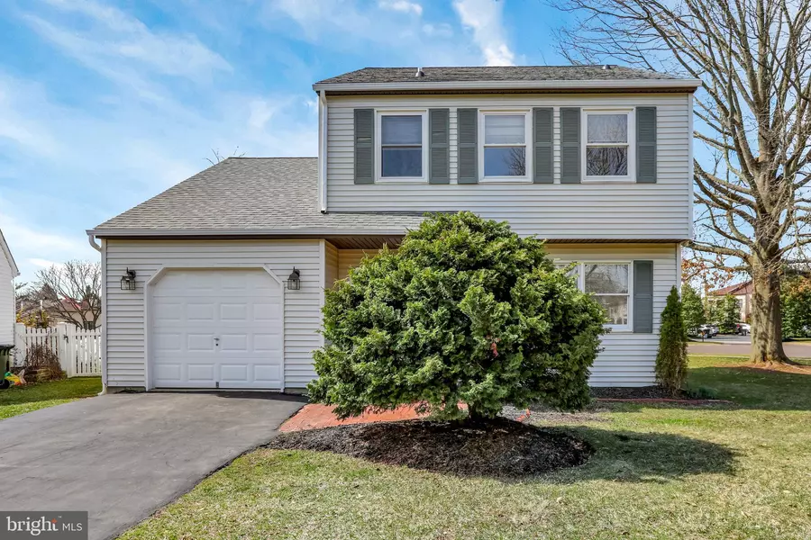 12 ROSETREE CT, Newtown, PA 18940