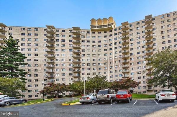 1121 W UNIVERSITY BLVD #415, Silver Spring, MD 20902