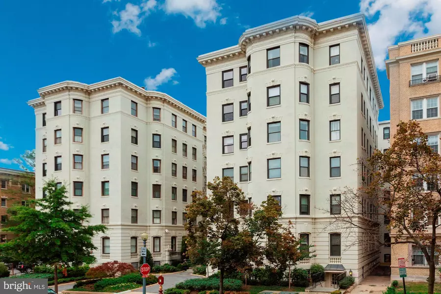 2205 CALIFORNIA ST NW #104, Washington, DC 20008