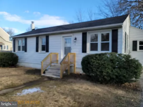 8 NOTTINGHAM RD, Pennsville, NJ 08070