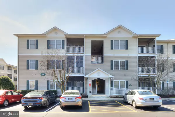 Rehoboth Beach, DE 19971,400 CASCADE LN #412