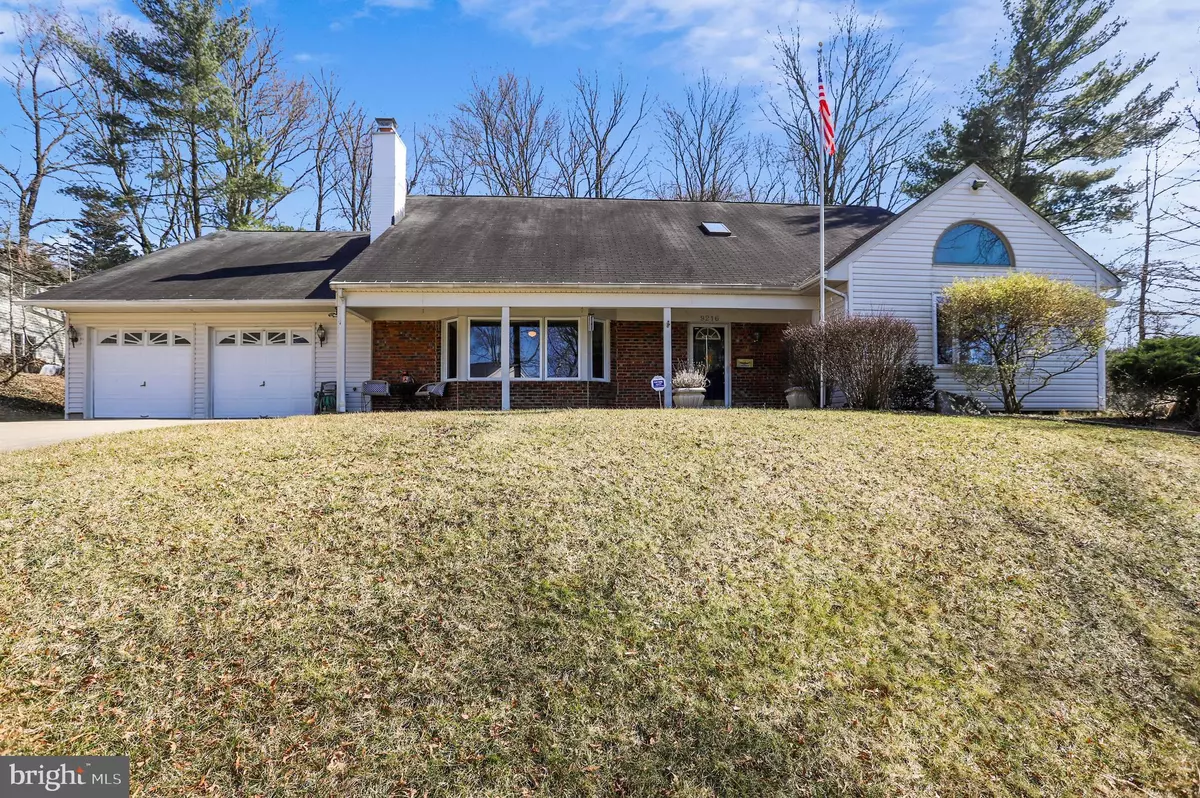 Laurel, MD 20708,9216 LAWNVIEW LN