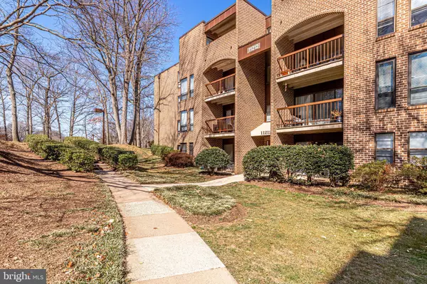 Reston, VA 20190,11212 CHESTNUT GROVE SQ #216