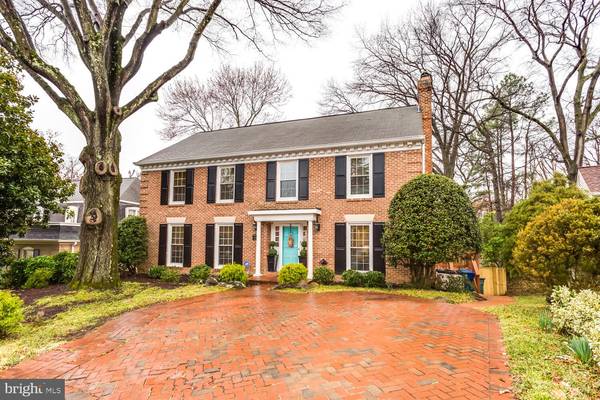 1704 STONEBRIDGE RD, Alexandria, VA 22304