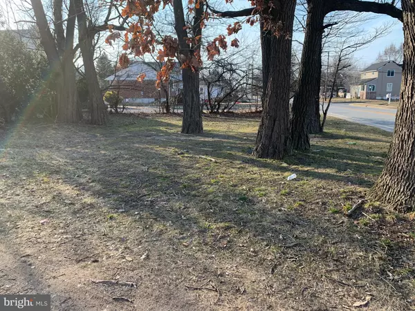 Gibbstown, NJ 08027,1294 BERKLEY RD