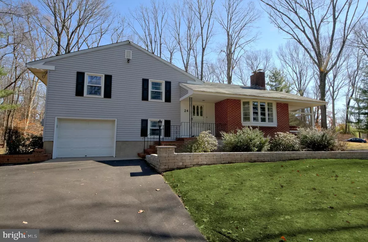 Pennington, NJ 08534,24 TIMBERLANE DR