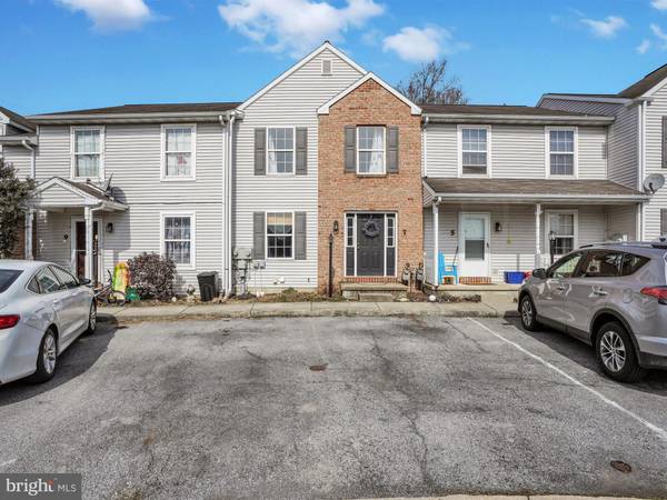 7 BAYBERRY CT, Myerstown, PA 17067