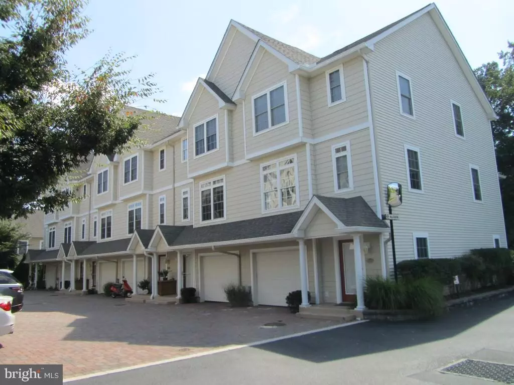 Rehoboth Beach, DE 19971,20398 MARGO LYNN LN #5