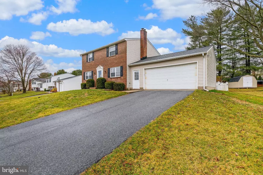 690 SKYLINE WAY, Westminster, MD 21157