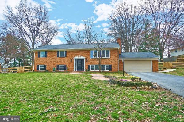 4110 CRESCENT HILLS DR, Haymarket, VA 20169