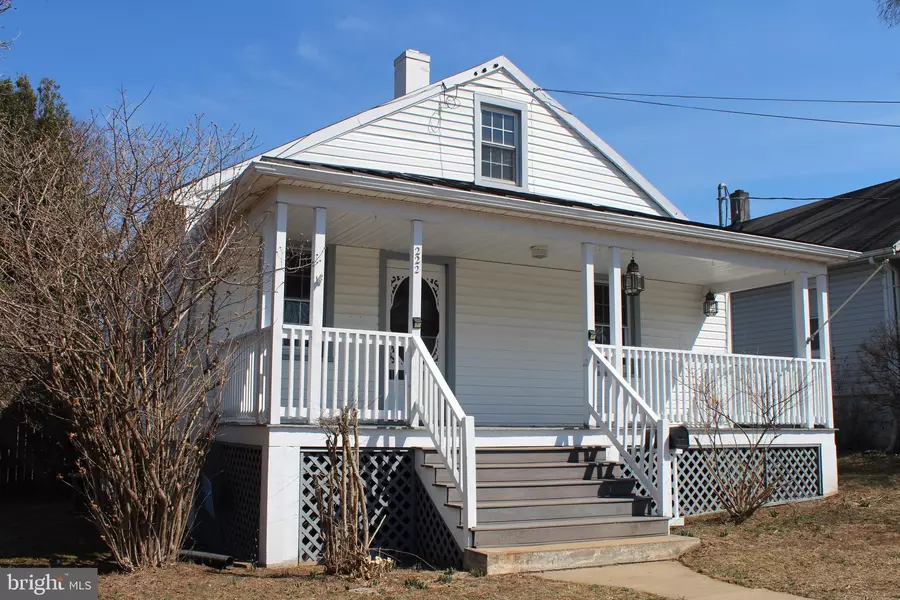 222 LIBERTY ST, Berryville, VA 22611