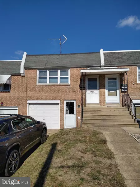 3389 S KESWICK RD, Philadelphia, PA 19114