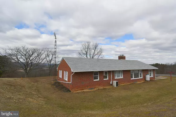 Berkeley Springs, WV 25411,2431 HIGHLAND RIDGE ROAD