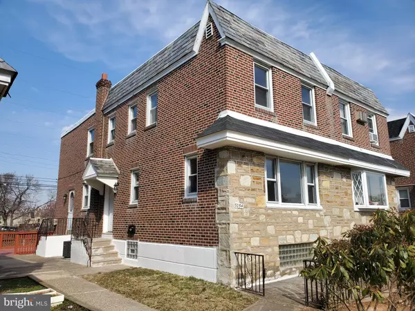 Philadelphia, PA 19111,7054 DORCAS ST