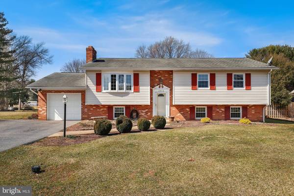 4906 MEADOW DR, Jefferson, MD 21755