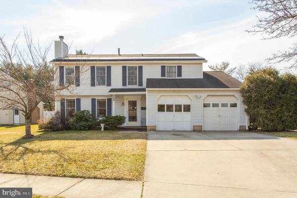 500 S BRENTWOOD DR, Mount Laurel, NJ 08054