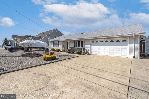 Forked River, NJ 08731,807 BOWLINE DR