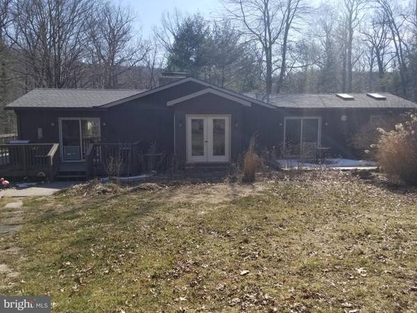 1045 MOUNT HOPE RD, Fairfield, PA 17320