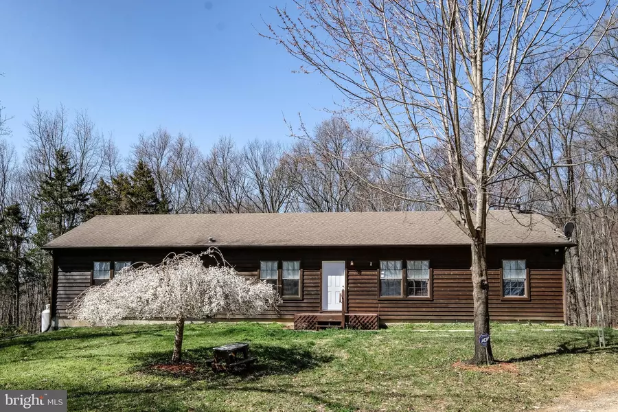 71 WOODS LN, Strasburg, VA 22657