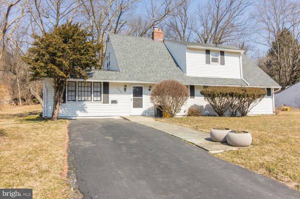 8601 PATTON RD, Glenside, PA 19038