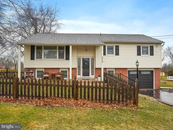 2723 LEIDY RD, Gilbertsville, PA 19525