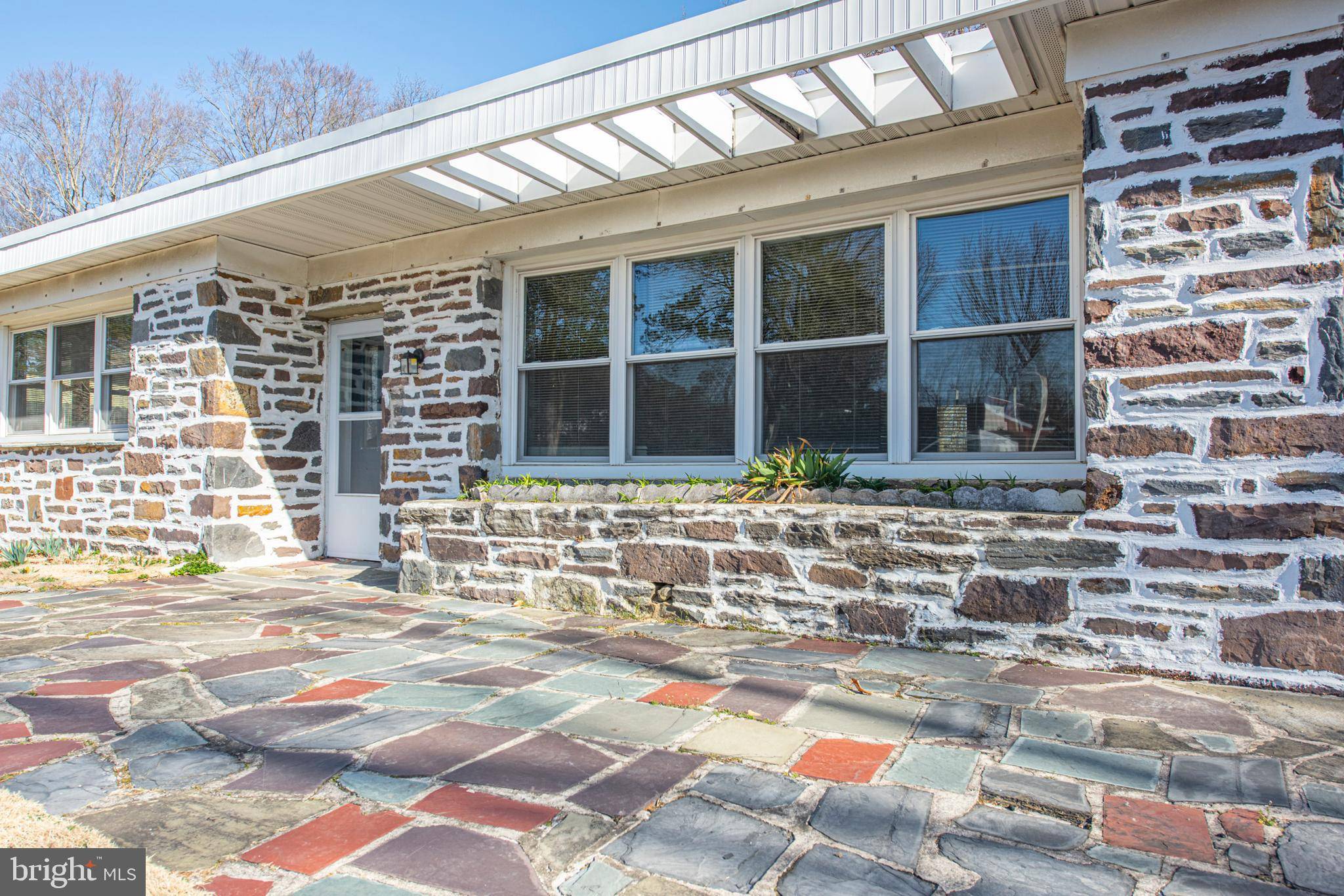 Broomall, PA 19008,2213 WINDSOR CIR