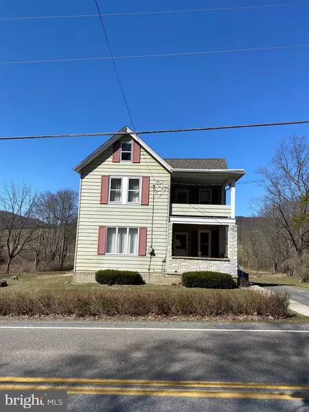 111 SWEET ARROW LAKE RD, Pine Grove, PA 17963