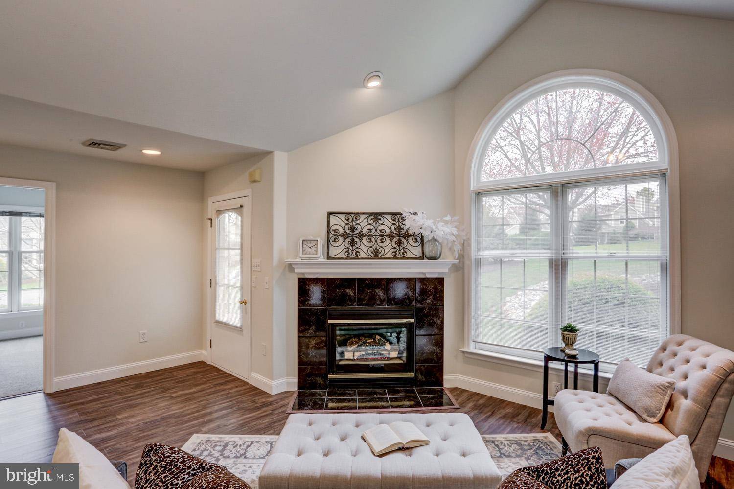 Lancaster, PA 17601,85 DEER FORD DR