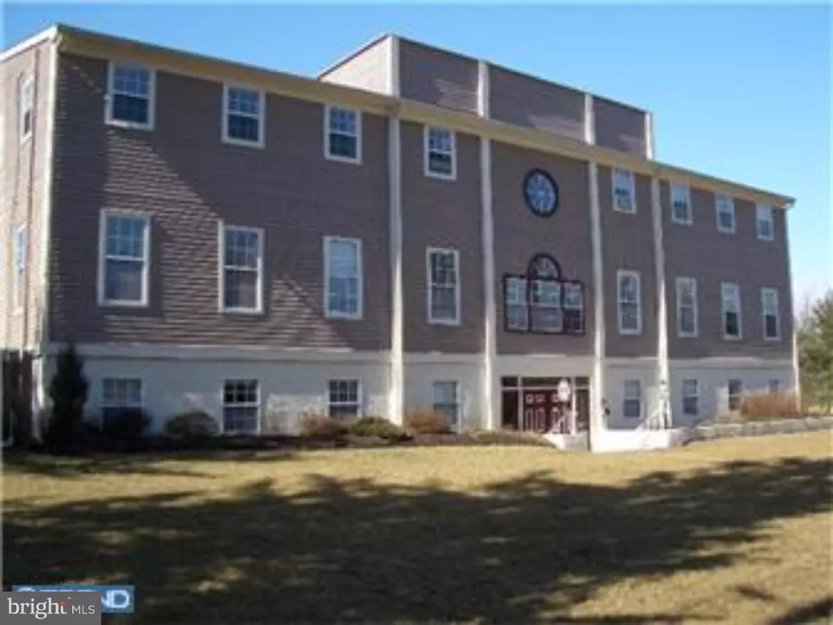 Hopewell, NJ 08525,83 HOPEWELL PRINCETON RD #2 D