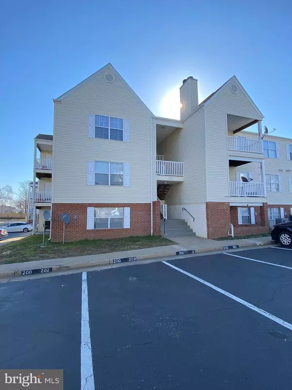 200 DOVER PL #2, Stafford, VA 22556