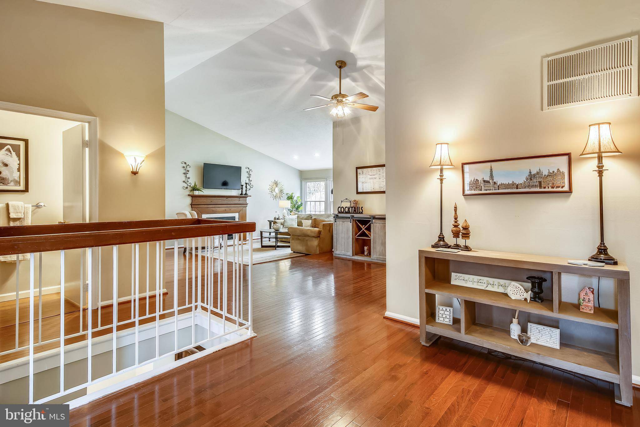 Vienna, VA 22182,1923 BATTEN HOLLOW RD