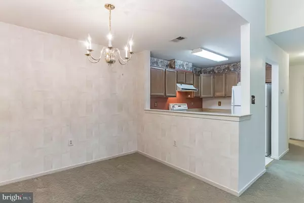 Springfield, VA 22152,7825 HARROWGATE CIR #144
