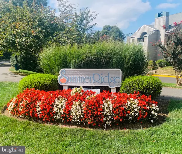 Reston, VA 20194,11707 SUMMERCHASE CIR #D