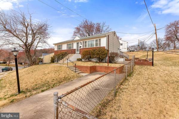 Riverdale, MD 20737,6610 GREENLAND ST