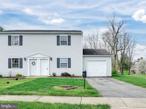 53 DOGWOOD LN, Cleona, PA 17042