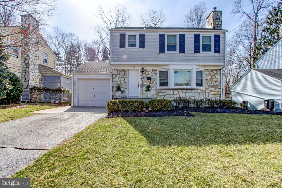 129 PALMER LN, Ewing, NJ 08618