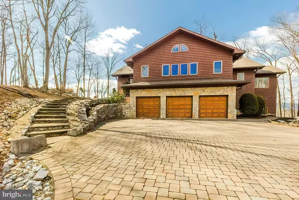 Falling Waters, WV 25419,515 BELVEDERE CT