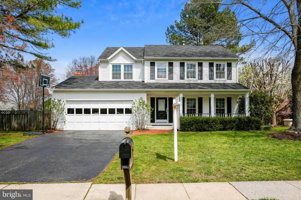 5611 HAMPTON FOREST WAY, Fairfax, VA 22030