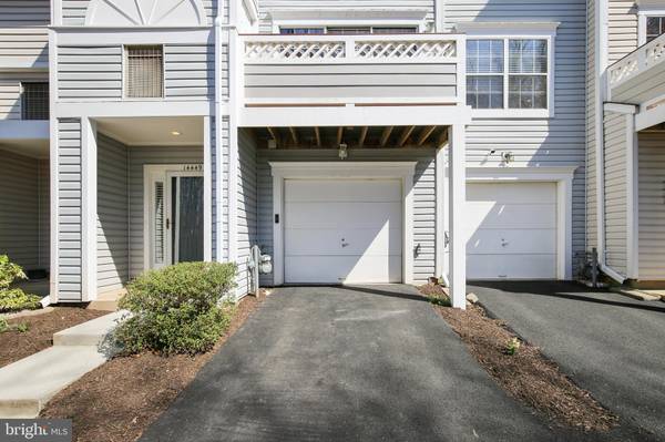 Centreville, VA 20120,14449 GLENCREST CIR #72