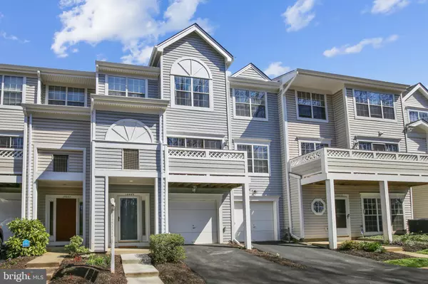 Centreville, VA 20120,14449 GLENCREST CIR #72