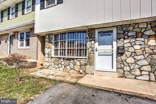 Elizabethtown, PA 17022,659 N LIME ST