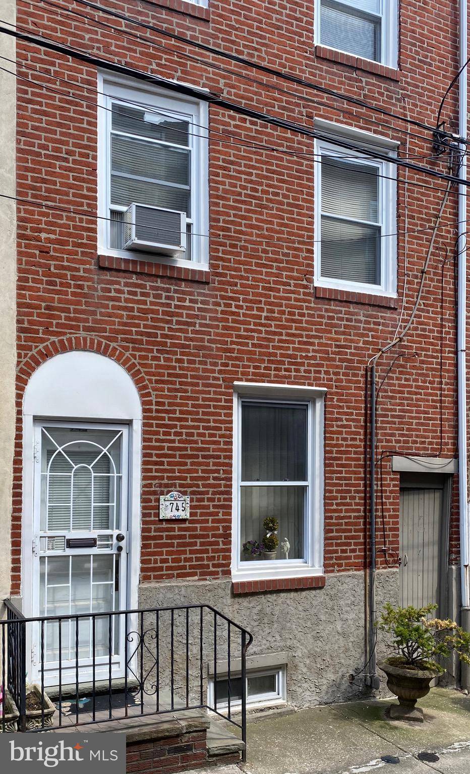 745 S MILDRED ST, Philadelphia, PA 19147